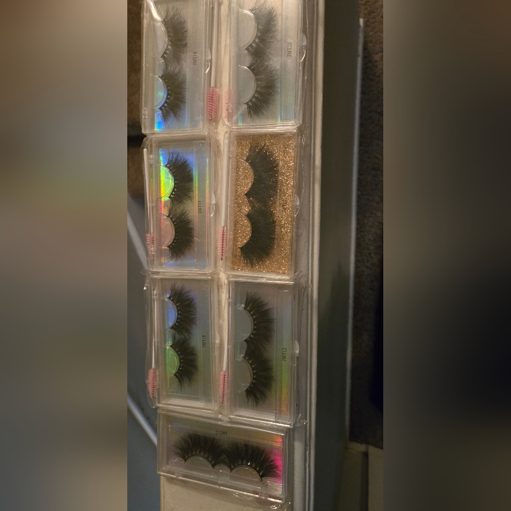 (7 Pair) 25MM False Eyelashes Set in Black